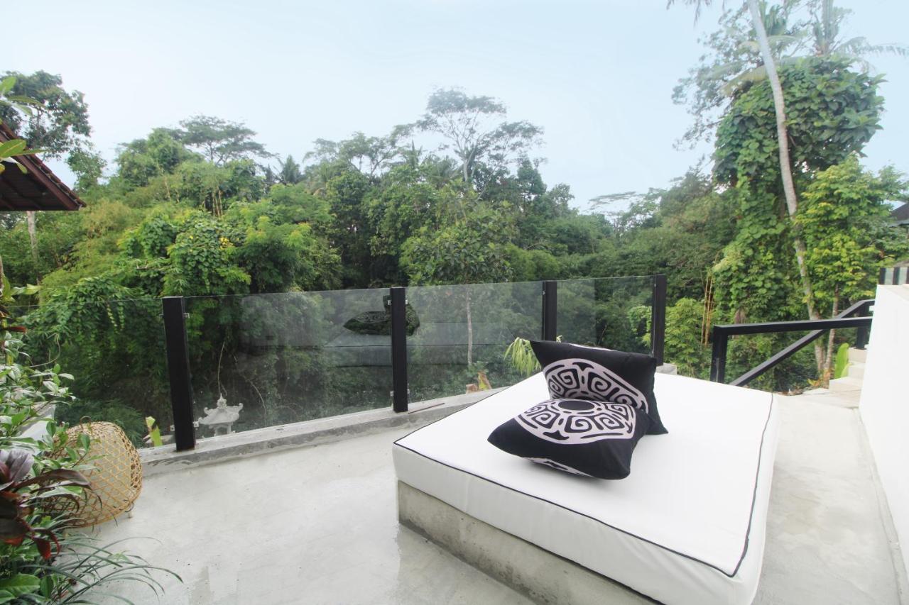 Jungle'S Door Ubud By Love Is Simple Екстер'єр фото